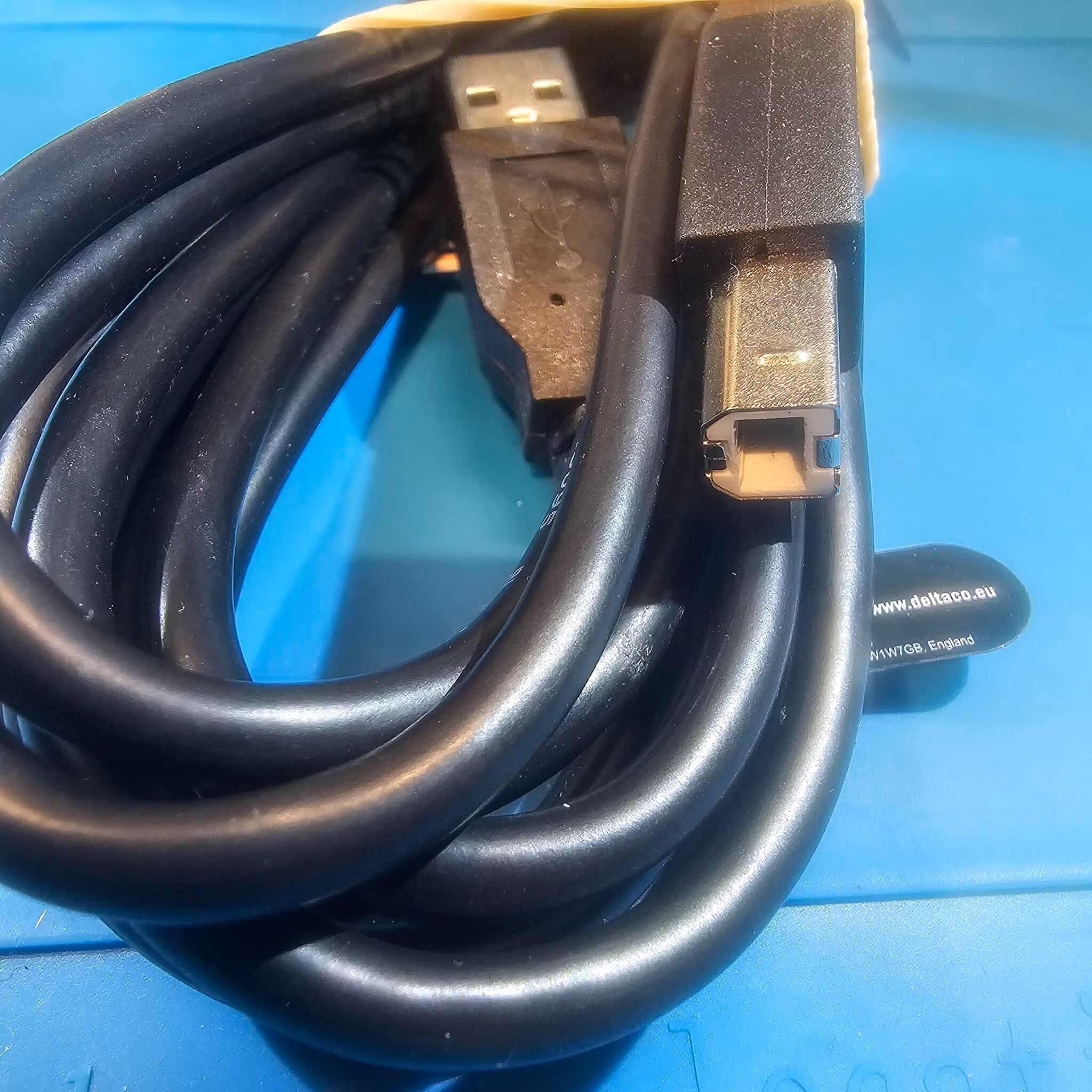 USB-A to USB-B cable, 2m, black printkabel