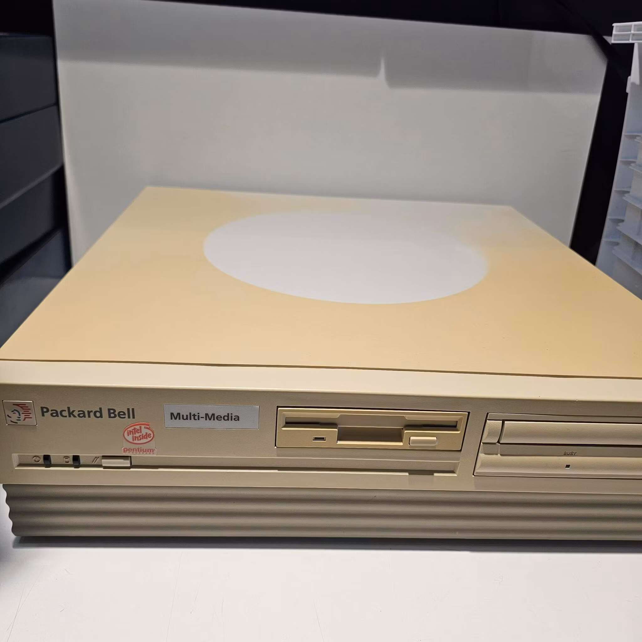 Vintage Packard Bell Pentium PC, 120MHz, 1080MB, CD-ROM, Floppy Win95