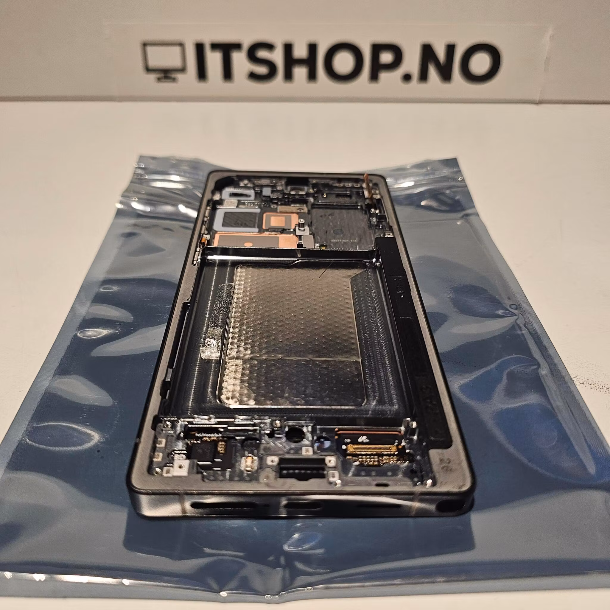 Original skjerm ferdig limt i midframe for Samsung Galaxy S25 Ultra