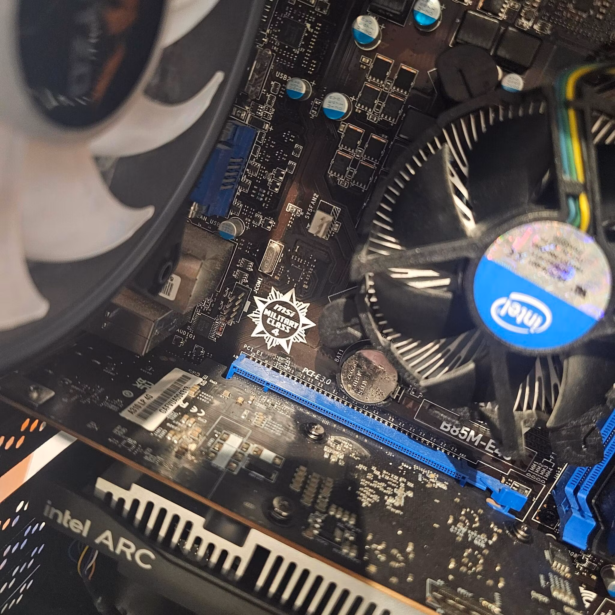 Rimelig Eldre PC Intel I5, 8GB, 960GB SSD, Intel Arc A310 LP 4G Win10