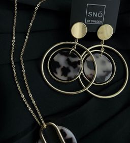 Gray Globe Pendant Earring Gold/Grey