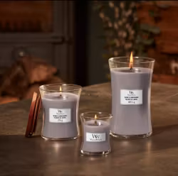WoodWick Suede & Sandalwood - Medium