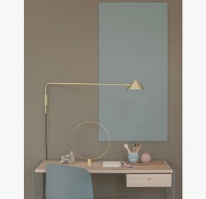 Kelly Long Gold