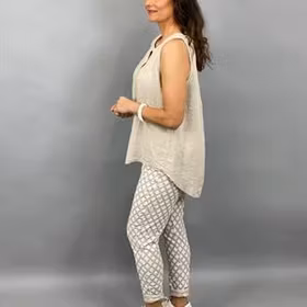 MIRNA Linne med v-hals, beige