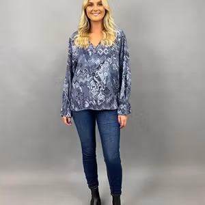 WILMA Jeans i mörkdenim