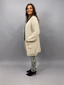 IDUN Fluffig långkofta med fickor, beige