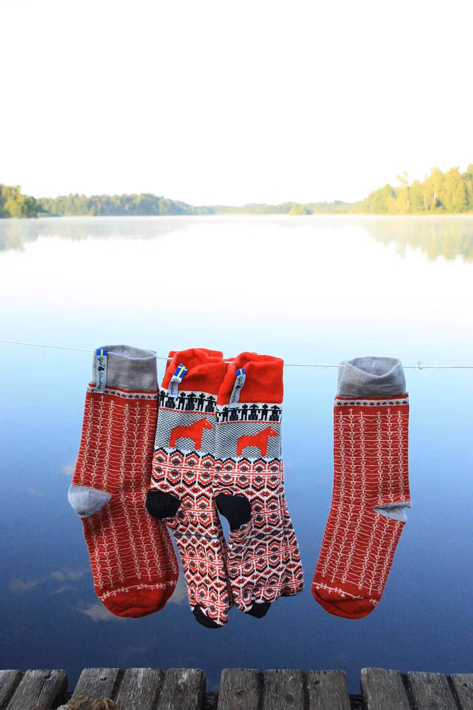 DALARNA RÖD , MERINOULL STRUMPA