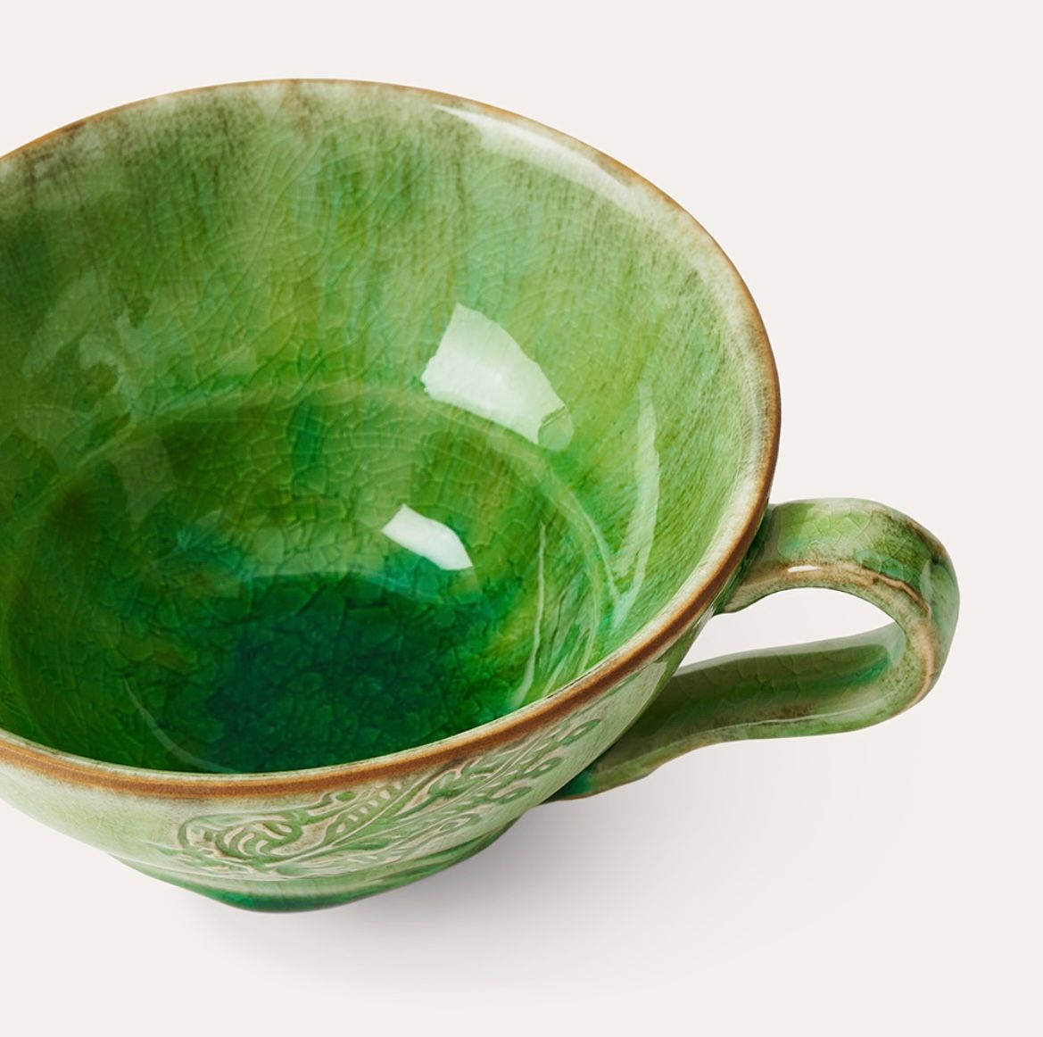 Cup with handle, seaweed