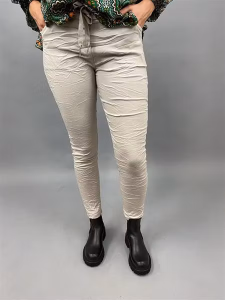 SIGNE Byxa med stretch, beige