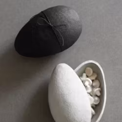 Treat påskägg