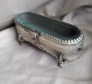 Glas, glas m lock, smyckeskrin