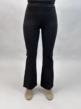 EMILY157 BOOTCUTBYXOR