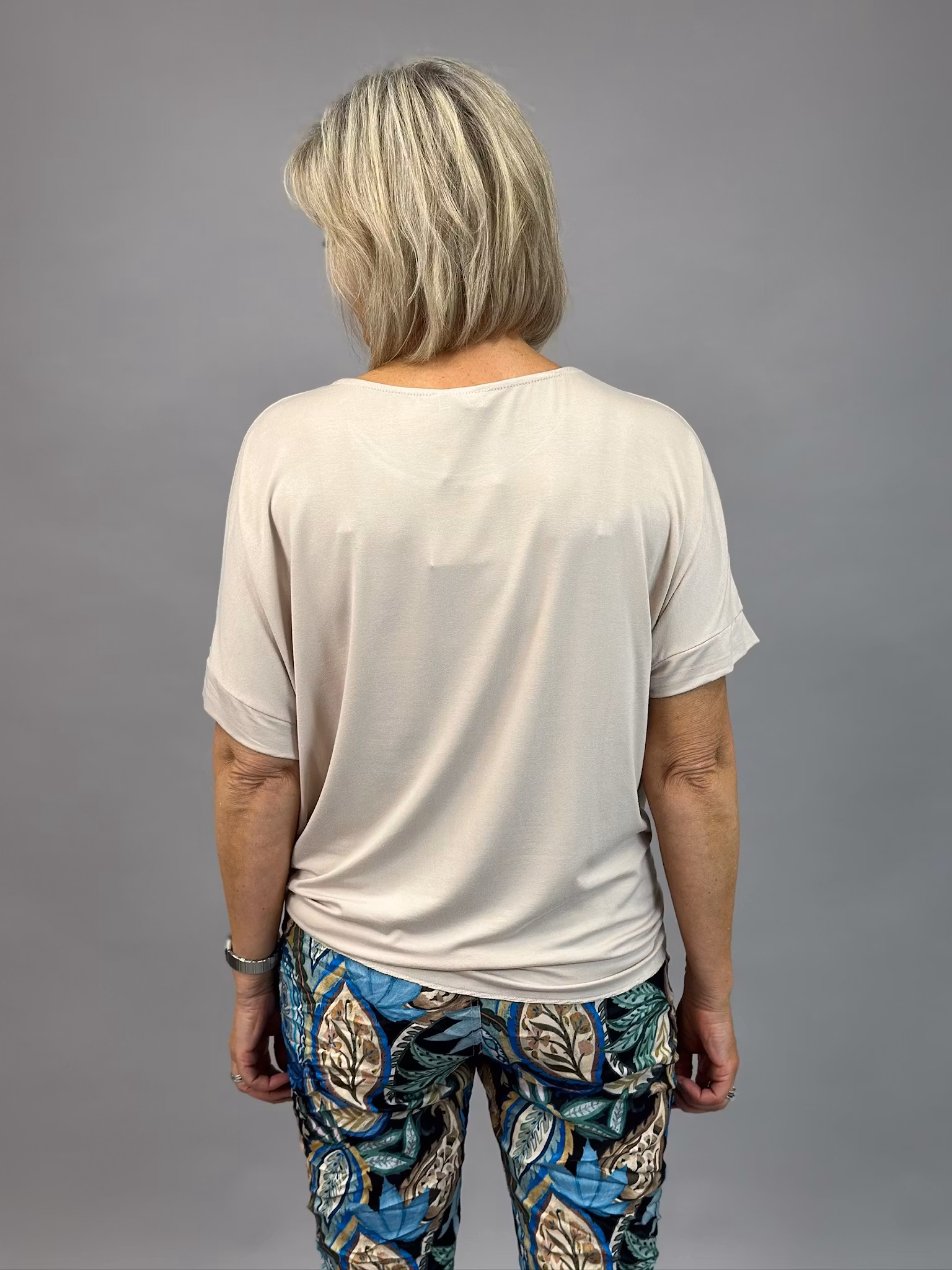 CARLA707 TOPP BEIGE