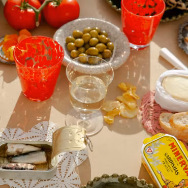Milano glas röd