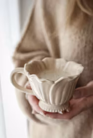Majas Blomstra mugg sand
