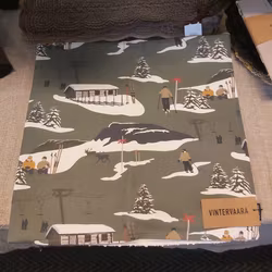 Vintervaara kuddfodral – grön 47 × 47 cm