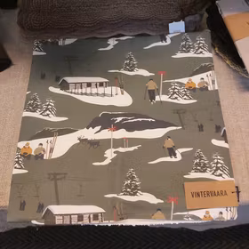 Vintervaara kuddfodral – grön 47 × 47 cm