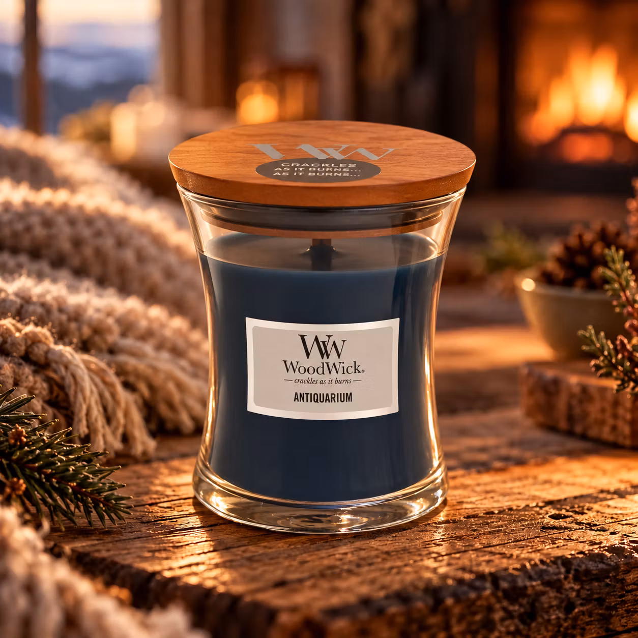 Woodwick Antiquarium - Medium