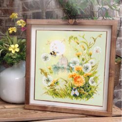 Broderikit Tavla Meadow Stories-2. Bumblebee. Humla.