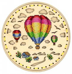Broderikit korsstygn på träbas Luftballonger