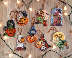 Plastic canvas Halloween Toys Kit