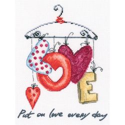Broderikit Tavla PUT ON LOVE EVERY DAY