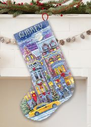 Broderikit Julstrumpa Winter Townhouse