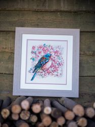 Broderikit Tavla Bird between blossom - Fågel mellan blomningen