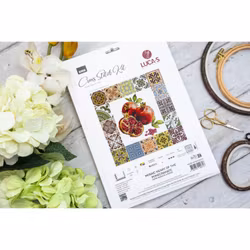 Broderikit Tavla Mosaic heart of the pomegranate - Mosaik hjärta av granatäpple