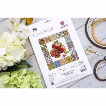 Broderikit Tavla Mosaic heart of the pomegranate - Mosaik hjärta av granatäpple