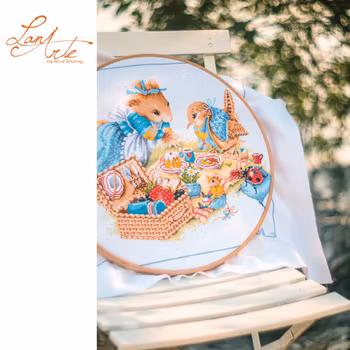 Broderikit Tavla Picknick med Vera