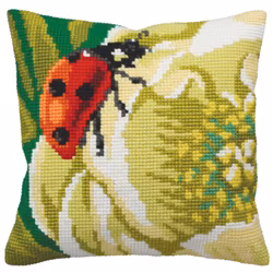 Broderikit Kudde Coccinelle - Nyckelpiga