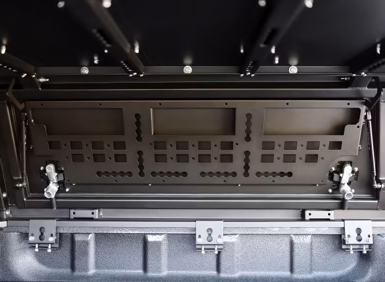 Hardtop flakkåpa aluminium Isuzu D-Max 2020+