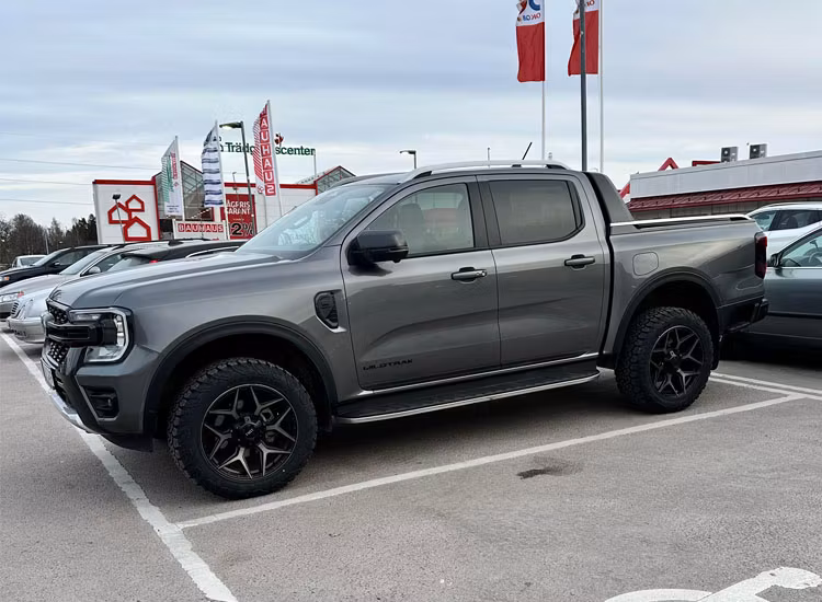 DIRT A.T D44 Flatblack 10x22 6x135/139,7 ET-20 CB106,1