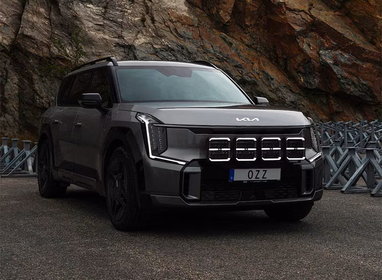 4-Pack OZZ SQR 7 tum LED extraljus med kabelsats