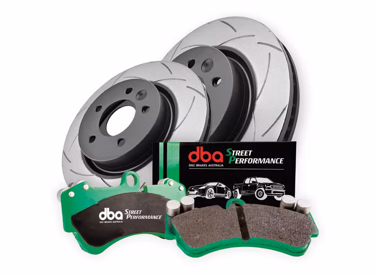 DBA T2 Street Performance 338mm bromskit fram Landcruiser 150 2009+