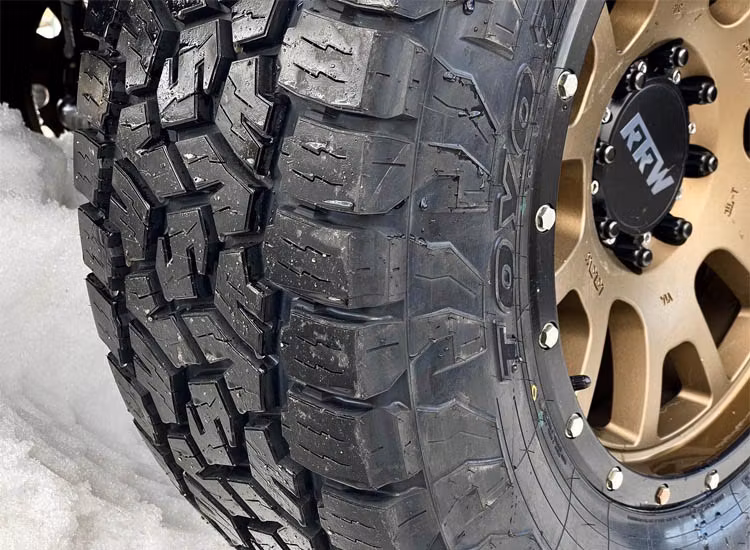 Toyo Open country A/T III 225/65R17 102H