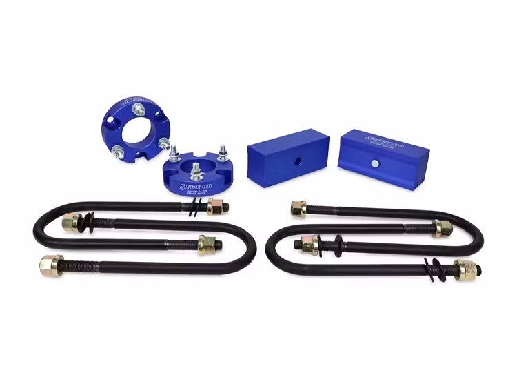 SuperPro Höjningssats 40-50mm Toyota Hilux 2015-2025