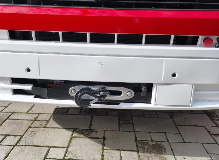 Vinschfäste dold MAN TGE 4x4 Next Level 2024+ automat – monterat på bilen
