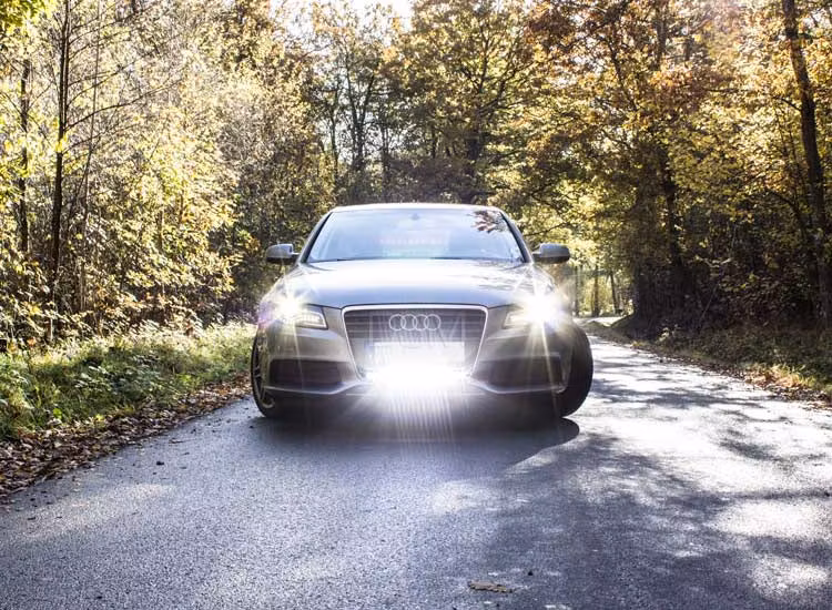 Extraljuspaket Dual Rage Audi A4 2010-2017