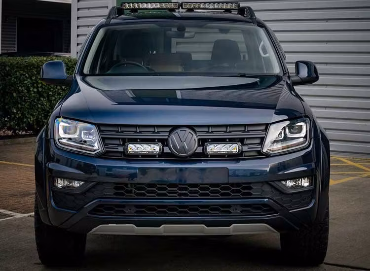 Extraljuskit grill Lazer Triple-R 750 Elite (G2) VW Amarok 2016+