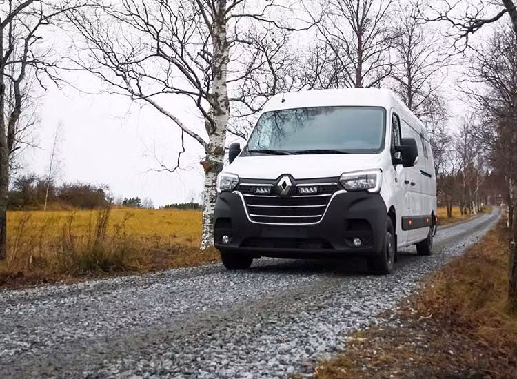 Extraljuskit Lazer Triple-R 750 Elite (G2) Renault Master 2019+