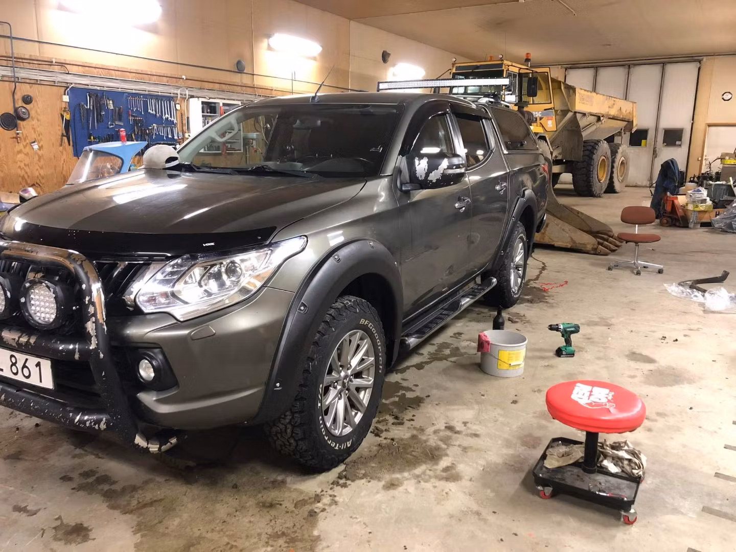 Höjningssats fram och bak Fullback / L200