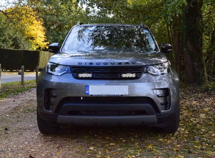 Extraljuskit Lazer ST-4 Land Rover Discovery 5