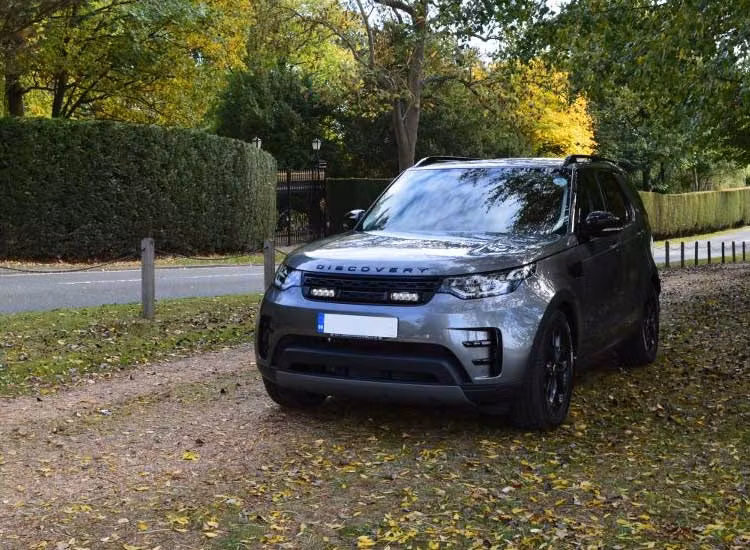 Extraljuskit Lazer ST-4 Land Rover Discovery 5