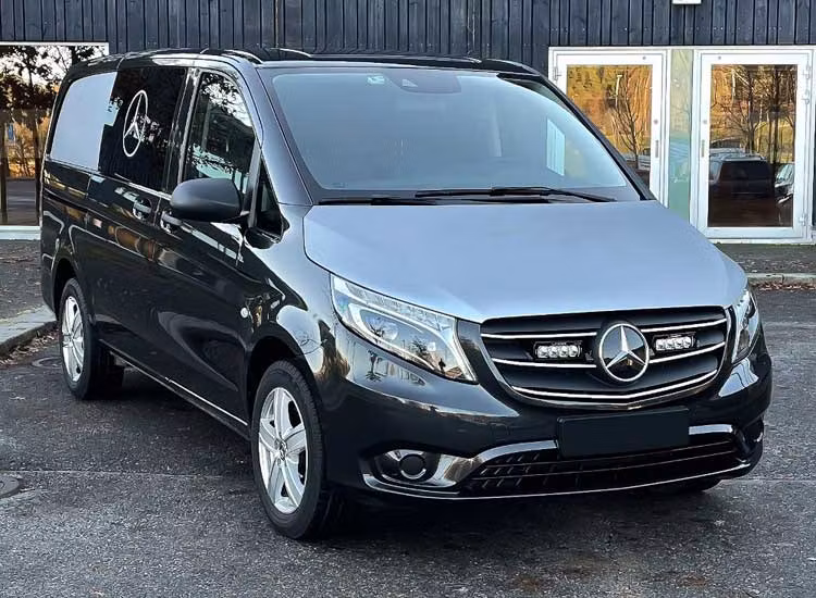 Extraljuskit Lazer ST-4 Mercedes Vito 2020+