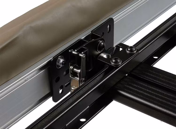 Snabbfäste för markis till Front Runner takplattform