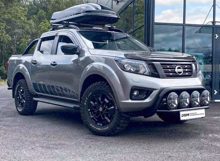 Frontbåge 76mm för 4st extraljus Nissan Navara 2016+