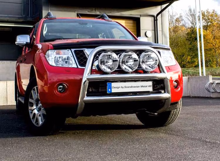 Hög frontbåge 76mm Nissan Navara 2010-2015