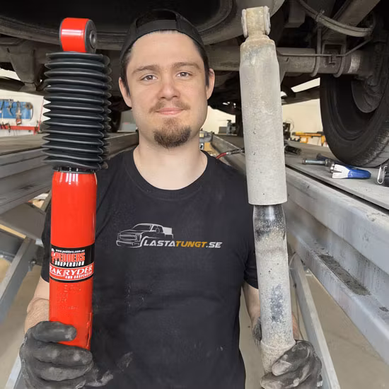 Pedders Trakryder Foam Cell Stötdämpare bak VW Amarok 2011+